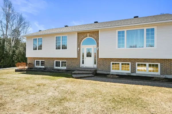 Beckwith, ON K0A 1B0,153 Windmill CRES