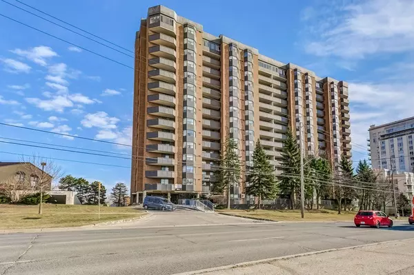 3845 Lake Shore BLVD W #607, Toronto W06, ON M8W 4Y3