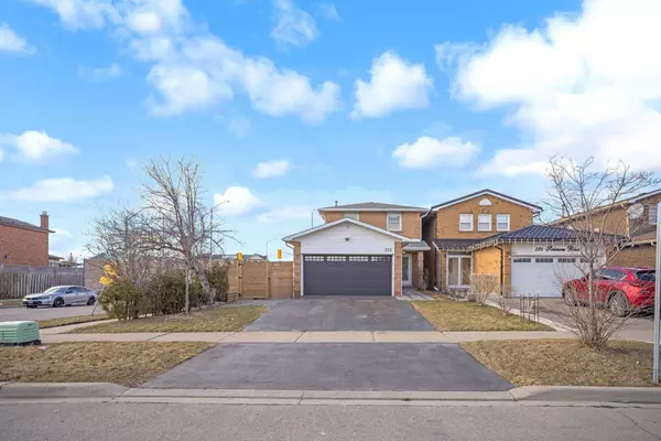 222 Simmons BLVD, Brampton, ON L6V 3Y1