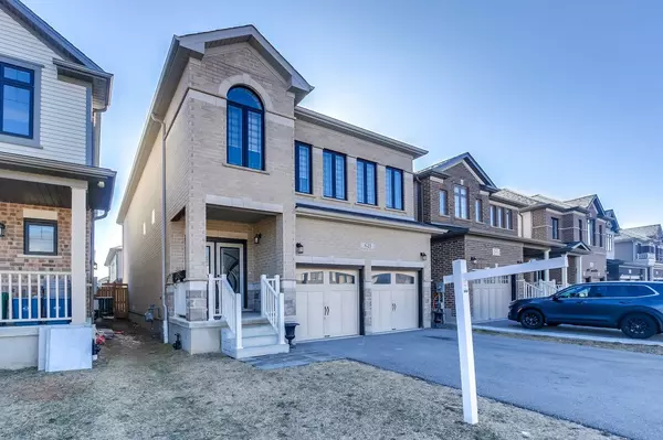 Kitchener, ON N2R 0N4,621 Florencedale CRES W