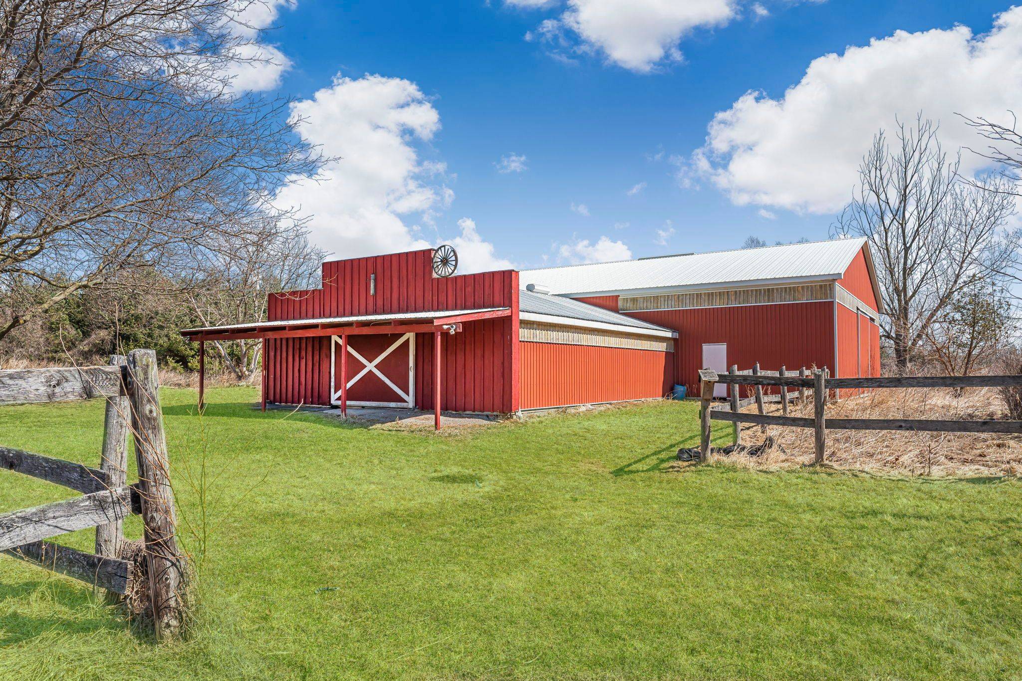 Wainfleet, ON L0R 2J0,64067 Wellandport RD