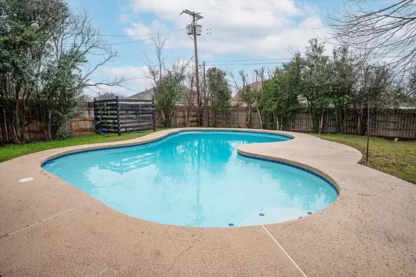 Bedford, TX 76022,2209 Highcrest Drive