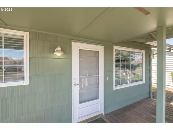 Woodburn, OR 97071,1685 Umpqua RD
