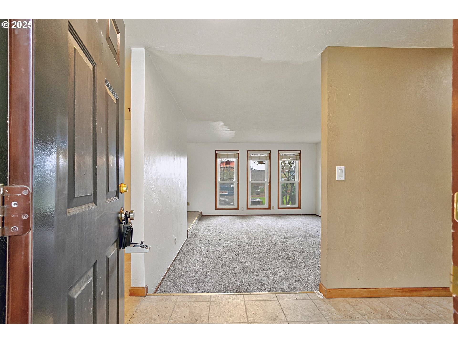 Eugene, OR 97404,3095 QUIET LN