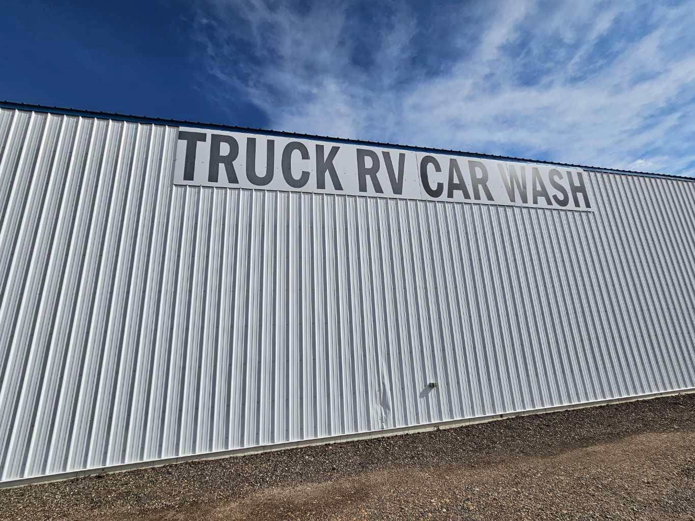 Milk River, AB T0K1M0,209 8 AVE Northwest