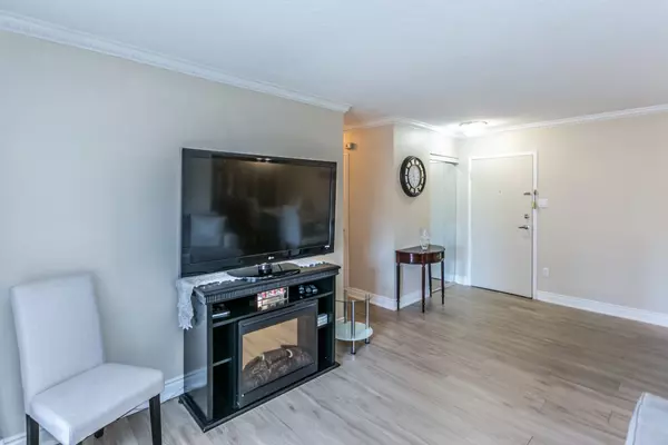 Mississauga, ON L4X 1S2,1615 Bloor ST #206