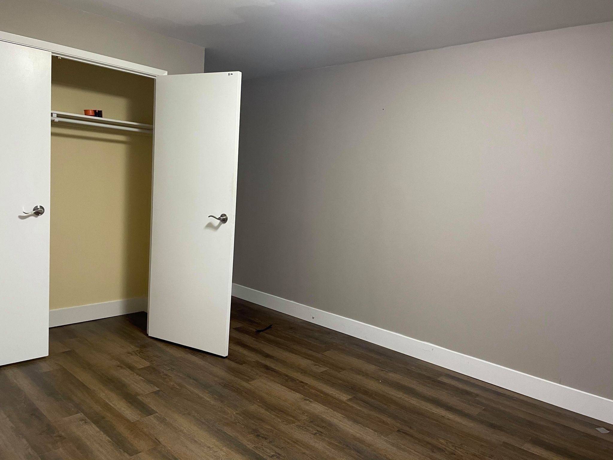 Oakville, ON L6H 7A6,2031 Oxford AVE