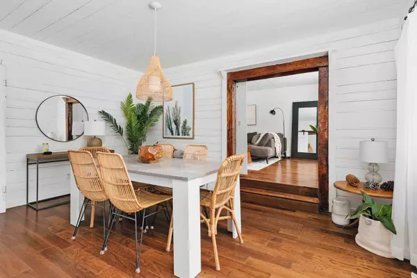 1972 Limberlost RD, Lake Of Bays, ON P1H 2J6
