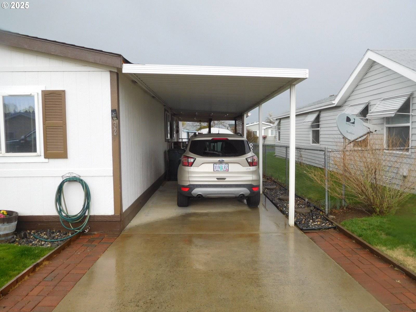 Milton Freewater, OR 97862,910 COWL ST #32