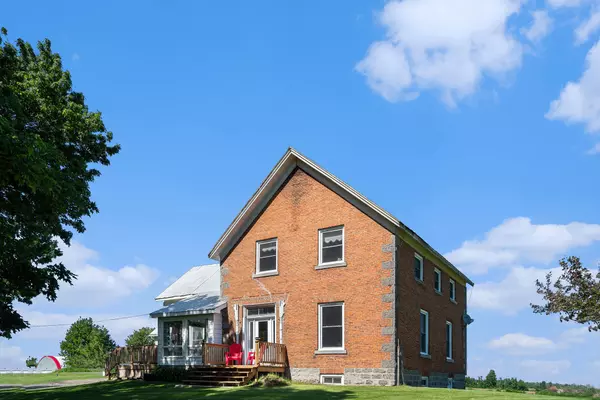 North Dundas, ON K0C 2K0,2327 Hwy 31 HWY