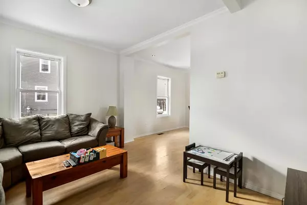 Prescott, ON K0E 1T0,650 King ST W