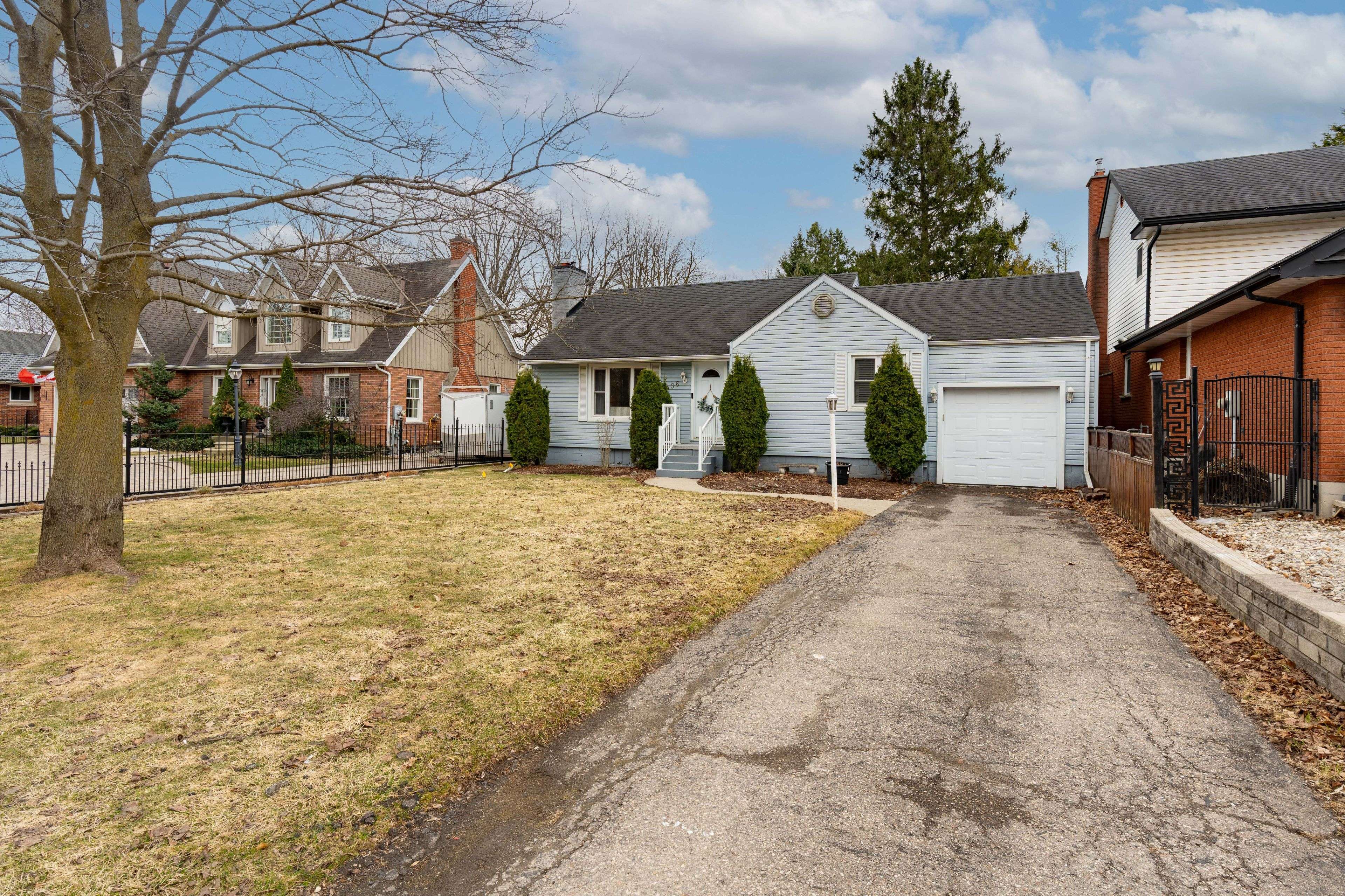 Woodstock, ON N4S 5P8,496 Devonshire AVE