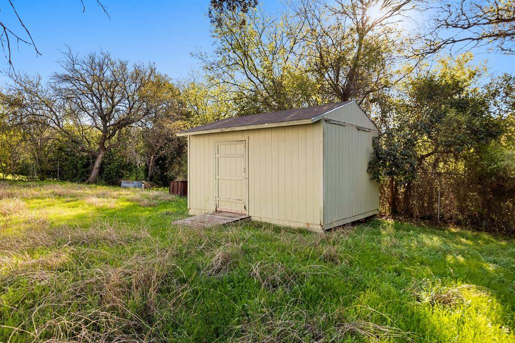 Whitney, TX 76692,110 Private Road 129