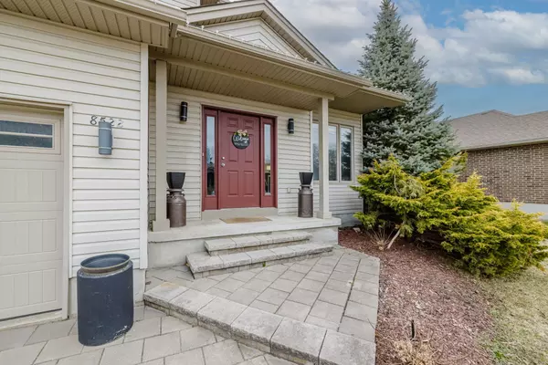 Strathroy-caradoc, ON N0L 1W0,8522 Glendon DR