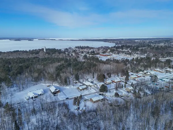 Callander, ON P0H 1H0,90 Eglington RD S