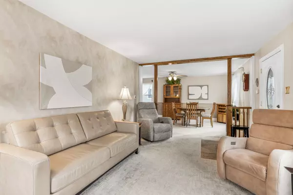 Carlington - Central Park, ON K1Z 7P4,237 Crerar AVE