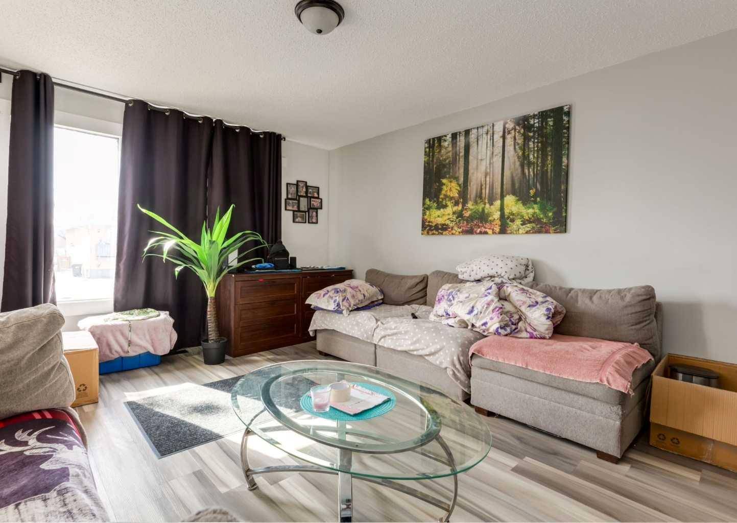 Calgary, AB T2W 1Z2,308 Sabrina Bay SW