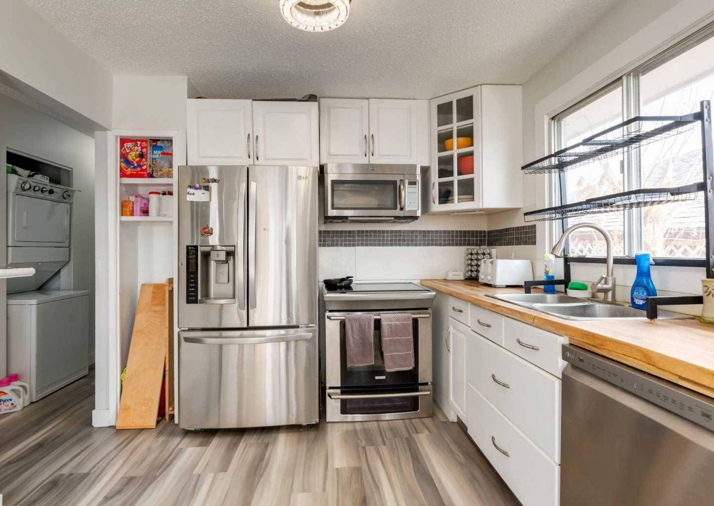 Calgary, AB T2W 1Z2,308 Sabrina Bay SW