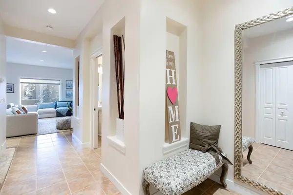 73 Sage Hill LNDG NW, Calgary, AB T3R 0H5