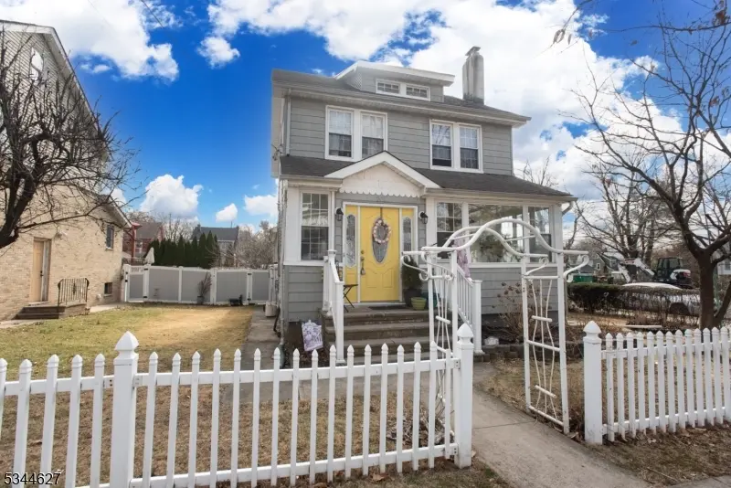 Ridgefield Park Village, NJ 07660,201 3rd St