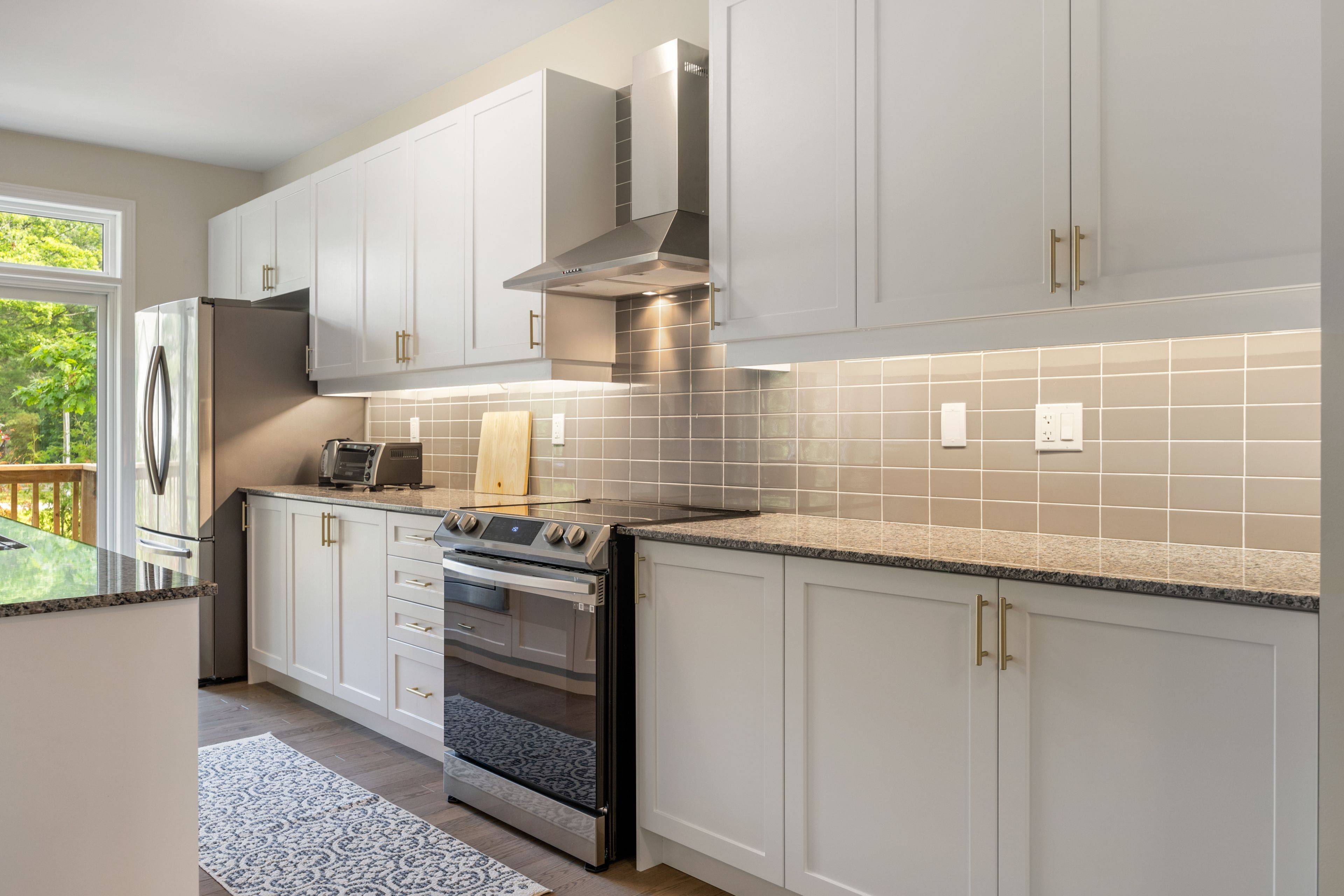Wasaga Beach, ON L9Z 2N8,61 Westbury RD