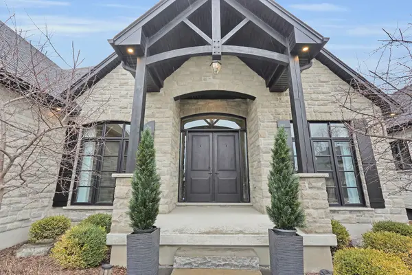 Middlesex Centre, ON N0L 1R0,9861 GLENDON DR #218