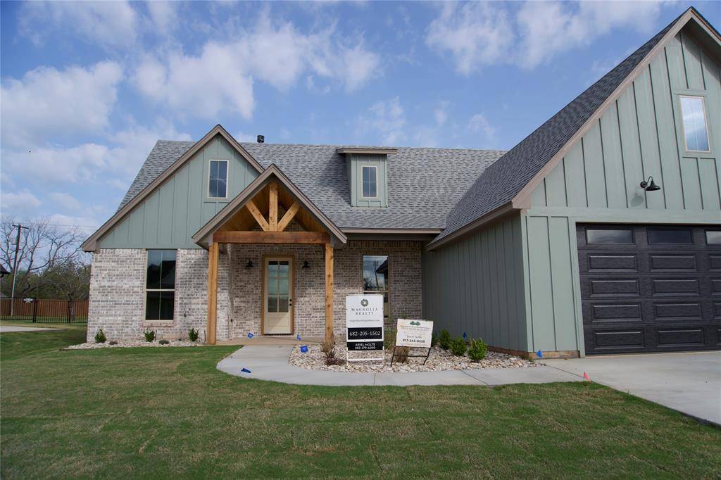 Granbury, TX 76049,2604 Candlestick Drive