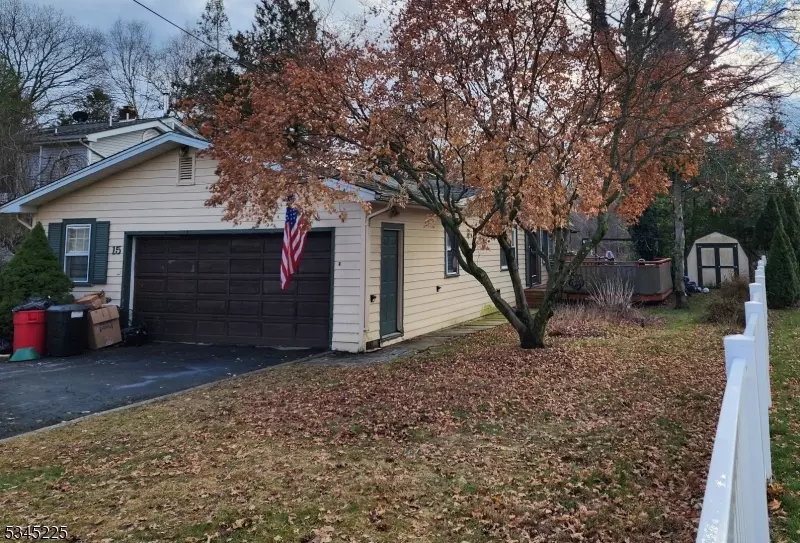 Wayne Twp., NJ 07470,15 Shore Rd