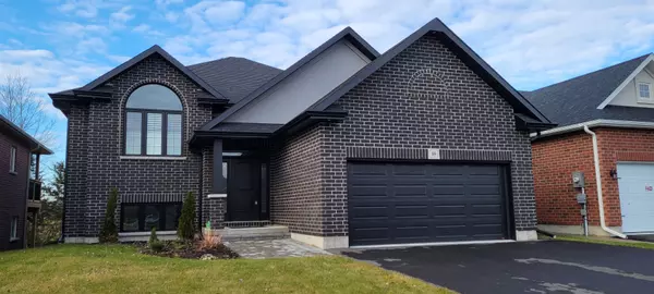Quinte West, ON K8R 0A1,89 Ledgerock CT