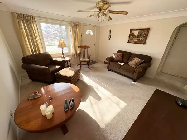 Chatham-kent, ON N8A 4H1,518 Nelson ST