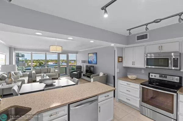 3200 NE 36th St #712A, Fort Lauderdale, FL 33308