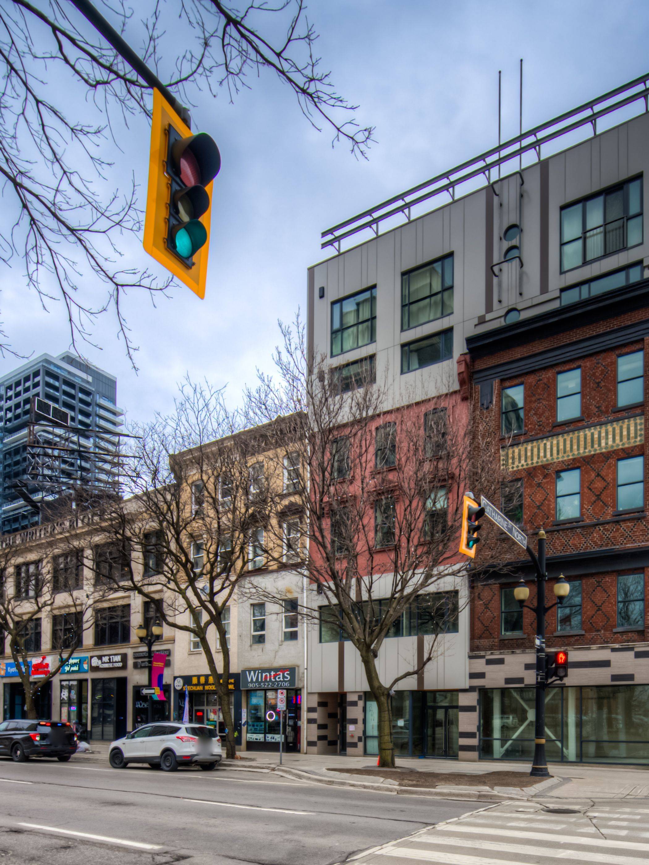 Hamilton, ON L7N 1A9,121 King ST E #305