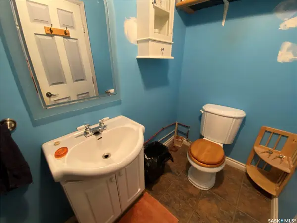 303 Napier AVENUE, Cadillac, SK S0N 0K0