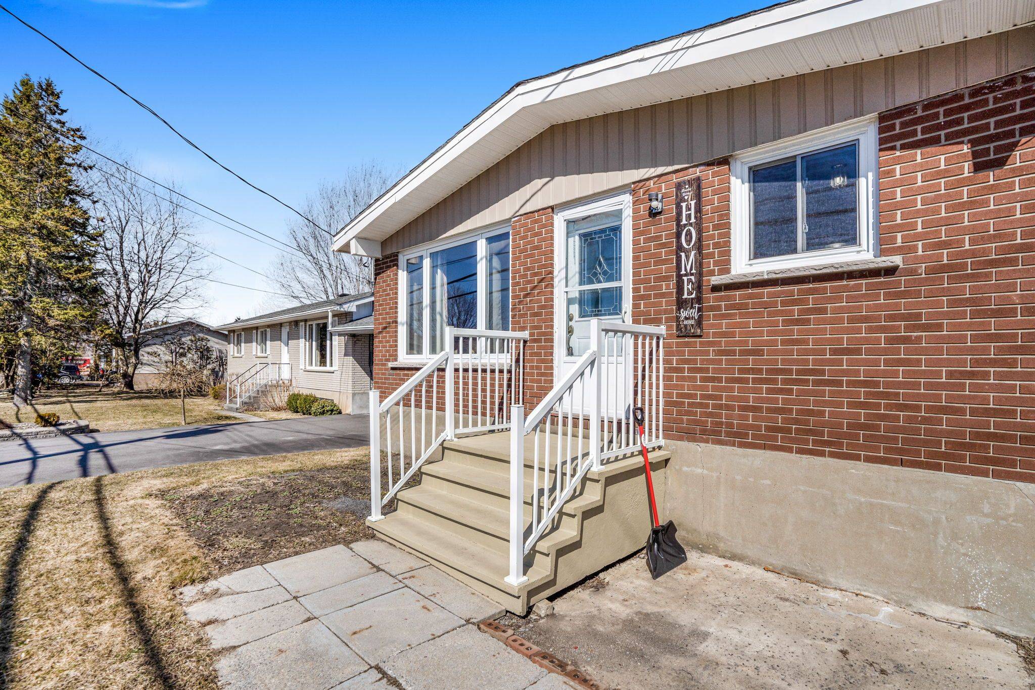 South Stormont, ON K6K 1S2,5697 Highway 138 HWY S