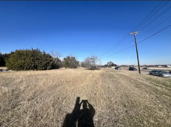 9750 White Settlement Road,  Fort Worth,  TX 76108