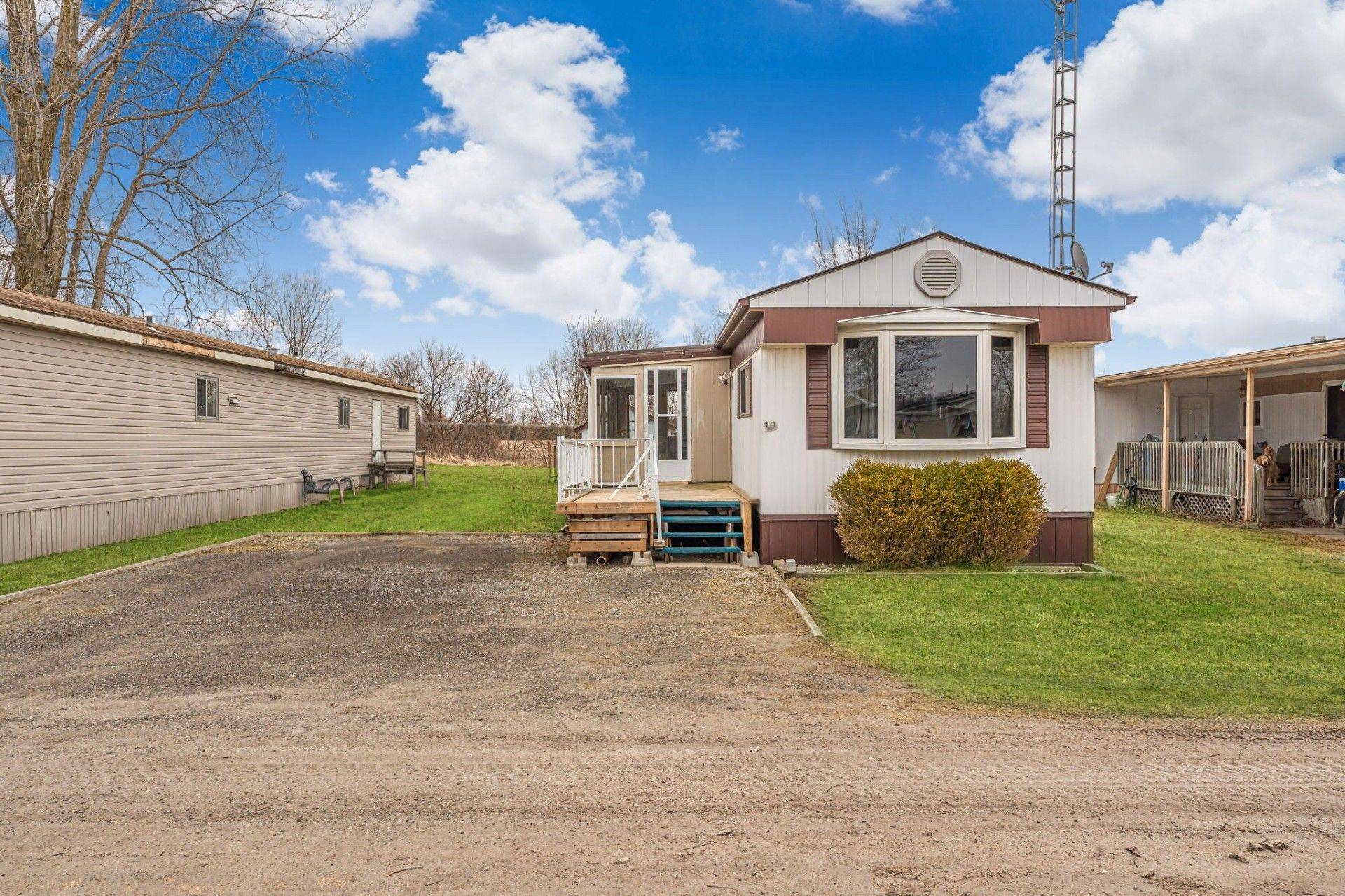 Wainfleet, ON L0S 1V0,43969 Highway 3 N/A #32