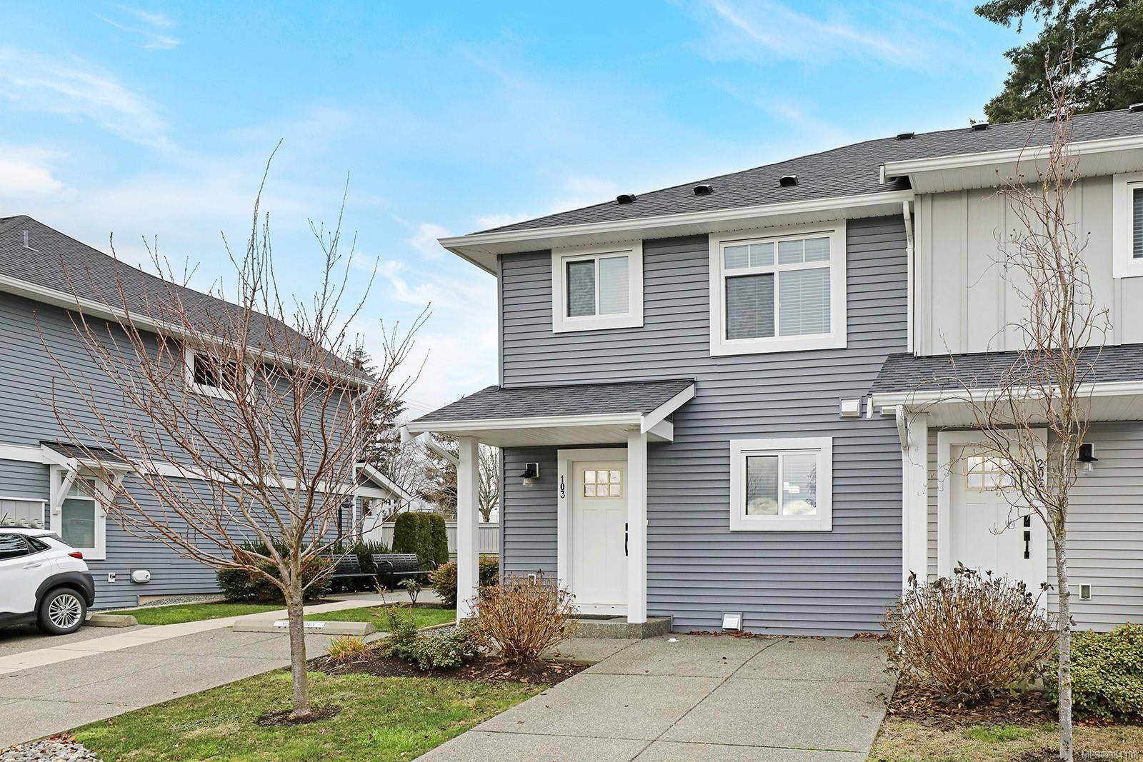 Courtenay, BC V9N 9J4,2485 Idiens Way #103