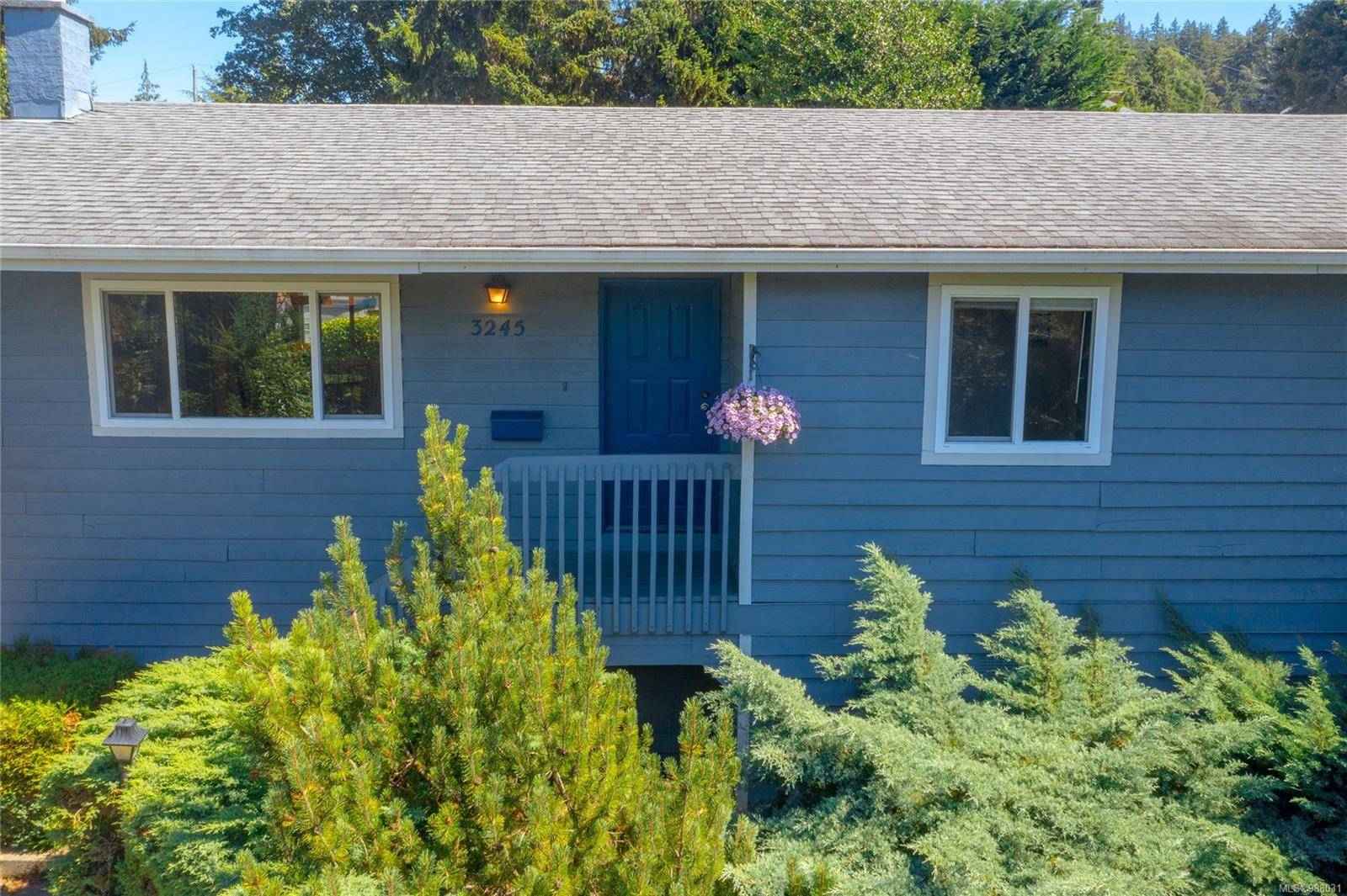 Colwood, BC V9C 3M9,3245 Jacklin Rd
