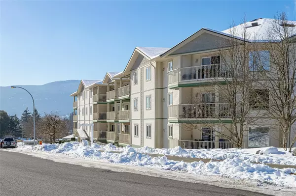 Nanaimo, BC V9T 6L1,4971 Songbird Pl #112