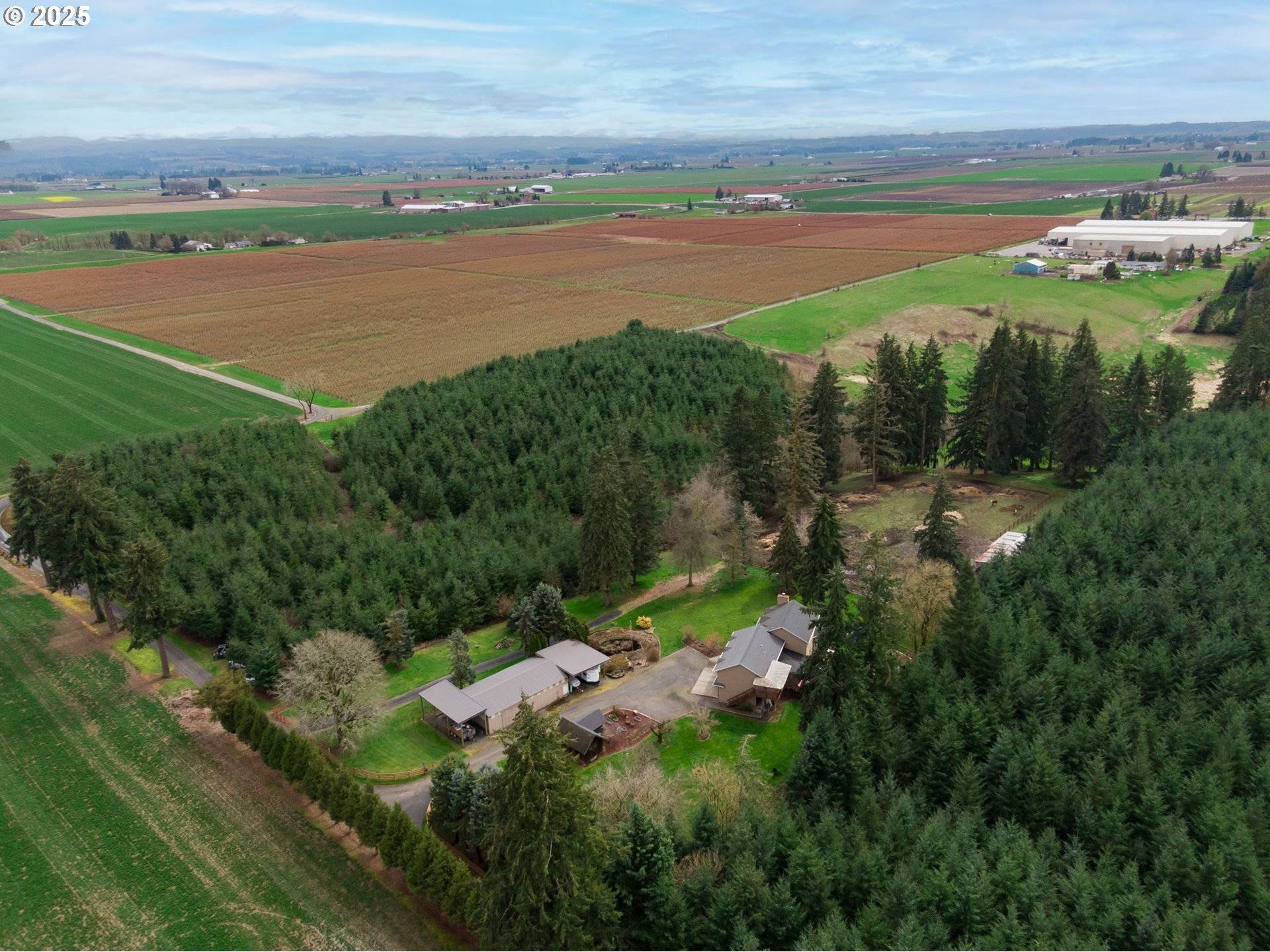 Salem, OR 97305,6996 HARI LN NE