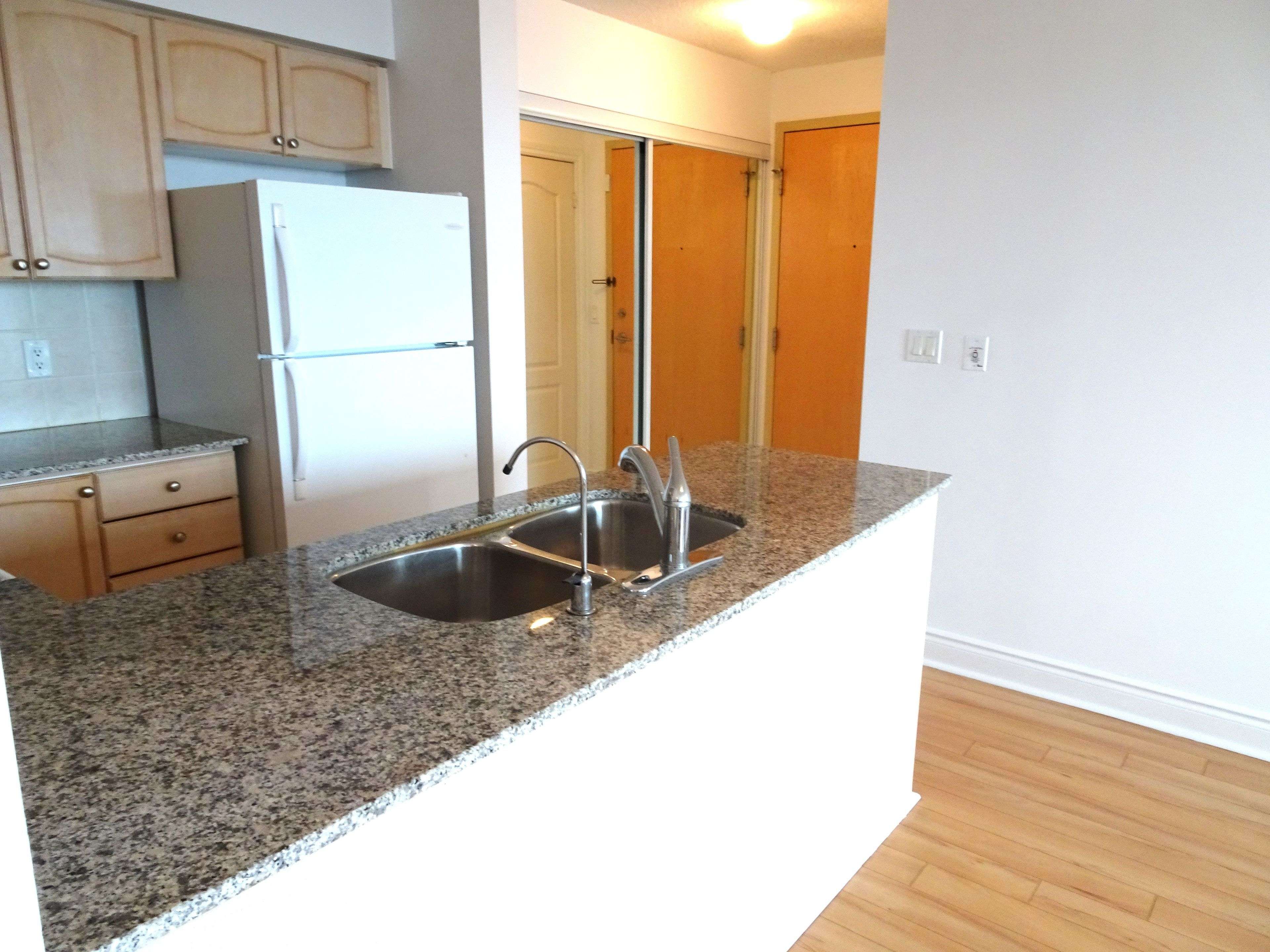 Toronto E09, ON M1P 5J5,60 Brian Harrison WAY #3202