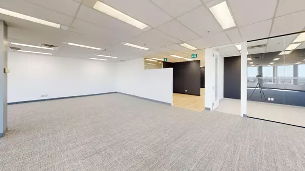 Mississauga, ON L5R 3R2,5995 Avebury RD #803
