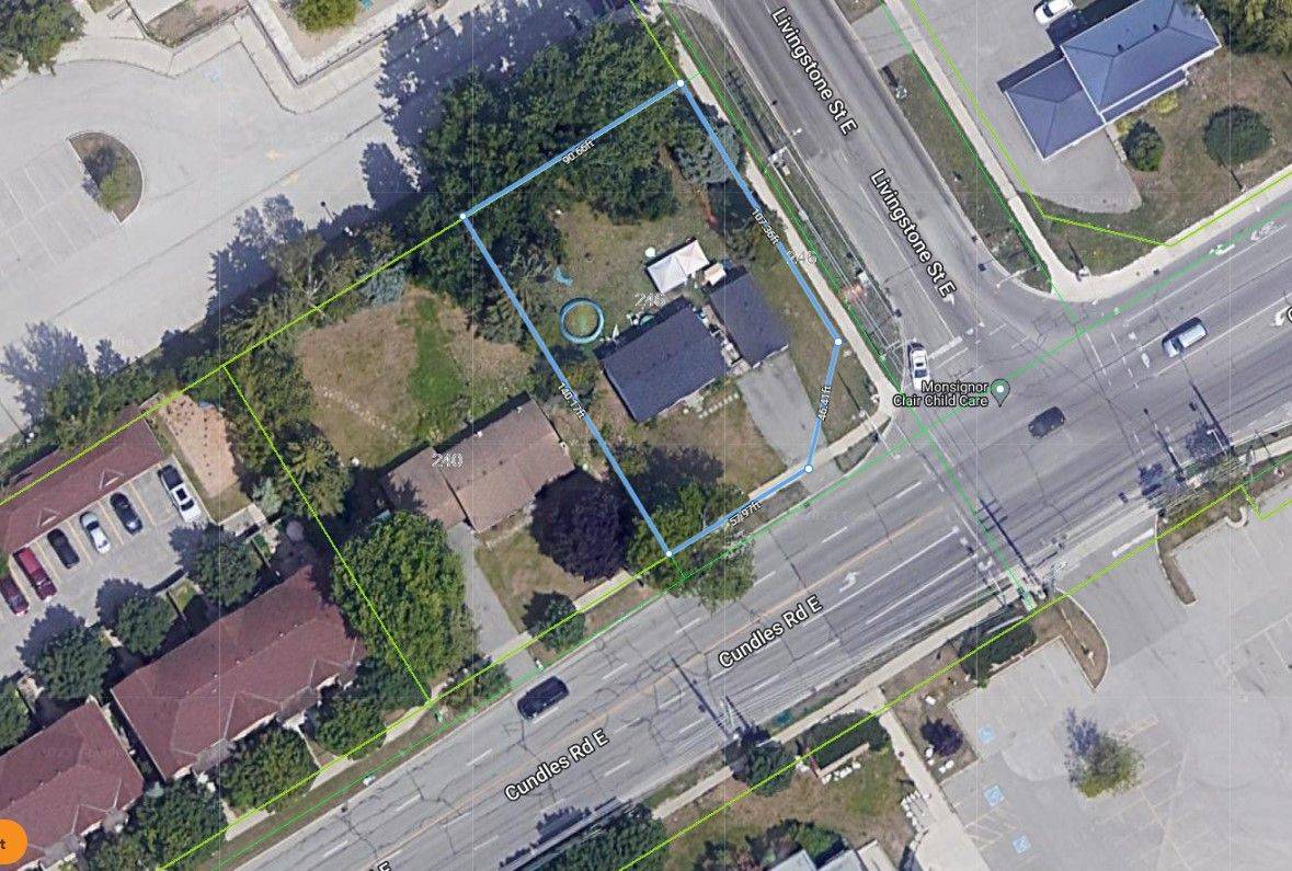 246 Cundles RD E, Barrie, ON L4M 6L1