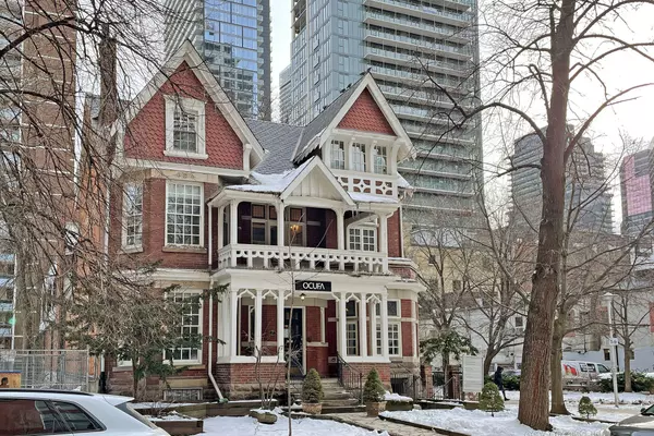 Toronto C08, ON M4Y 1M7,17 Isabella ST