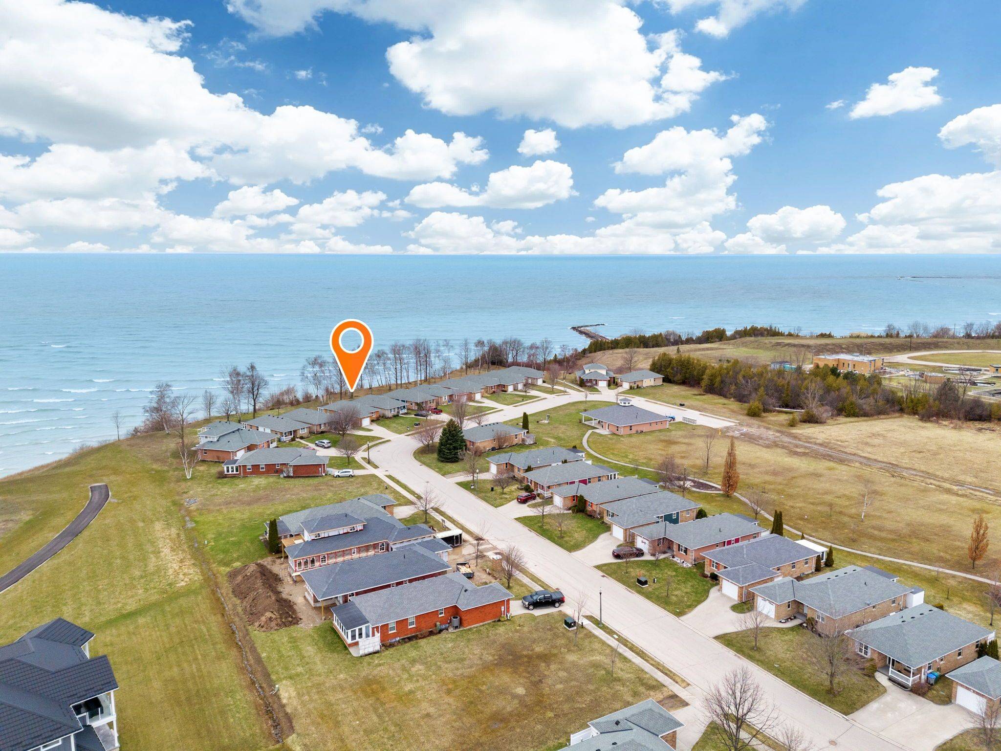 Goderich, ON N7A 4M6,273 Bethune CRES