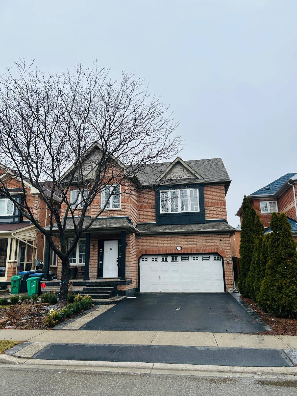 118 Masters Green CRES #(UPPER), Brampton, ON L7A 3K2