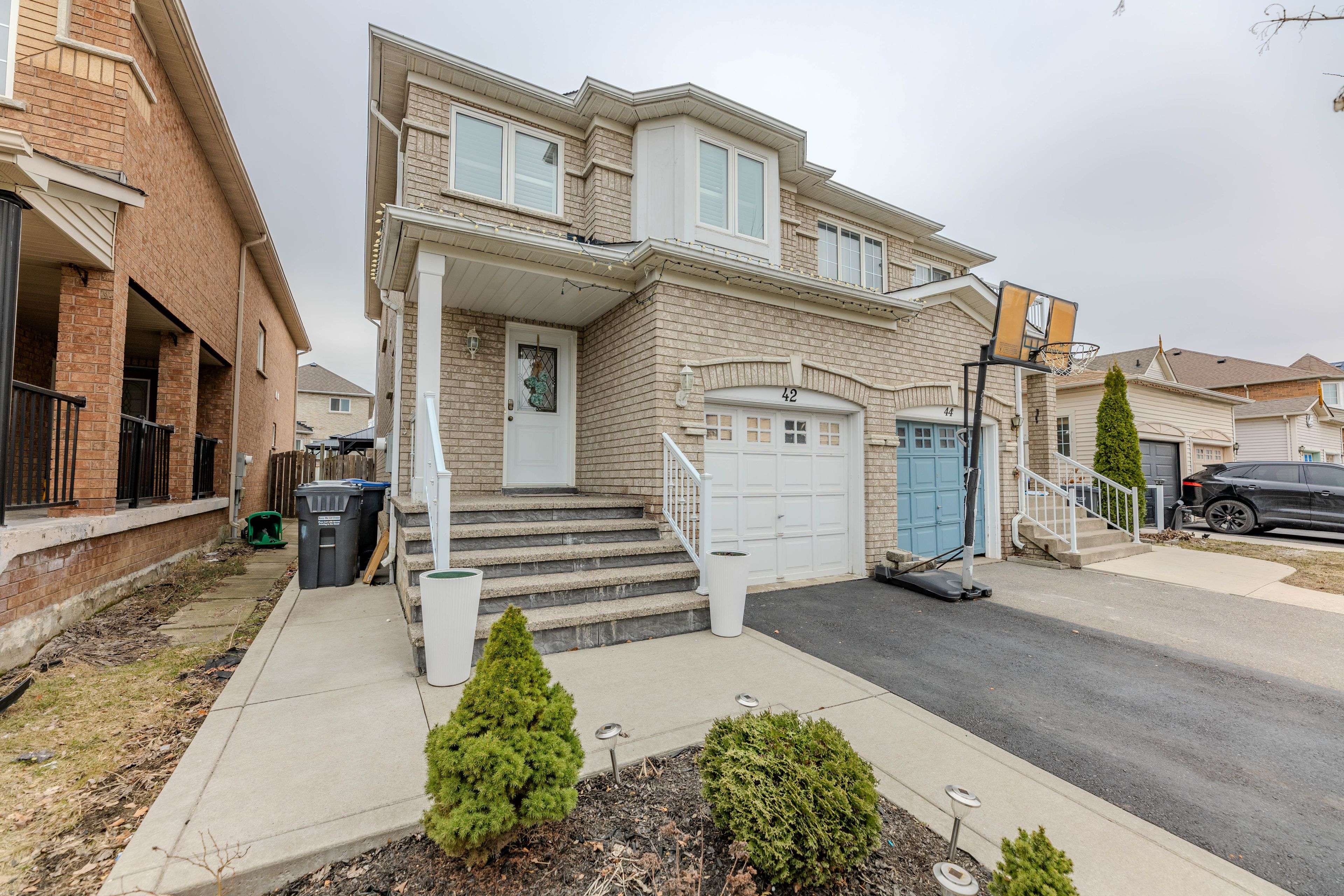 42 Tiller TRL, Brampton, ON L6X 4S6