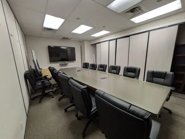 Barrie, ON L4N 8X9,279 Bayview DR #J