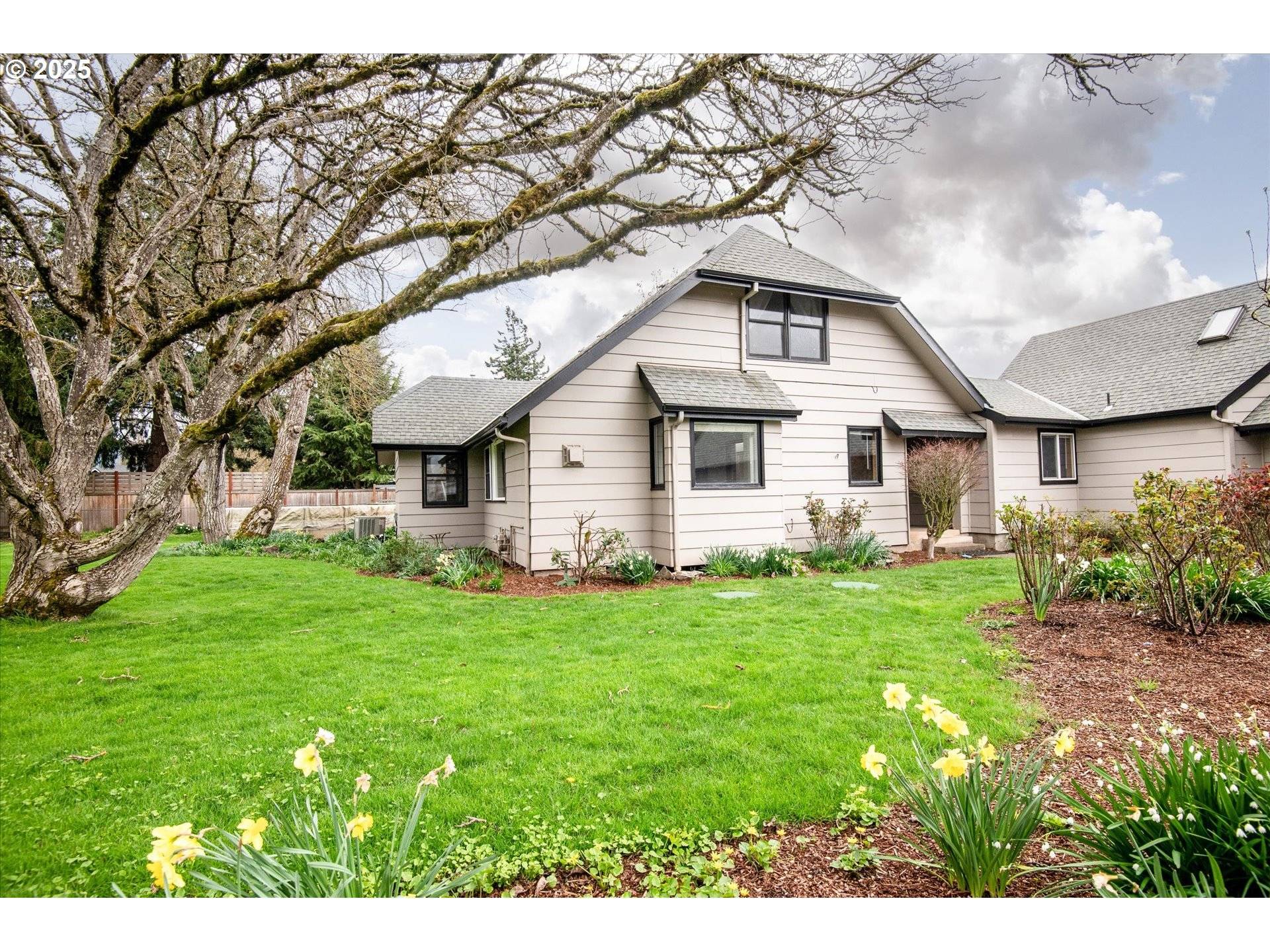 Coburg, OR 97408,91033 WATER ST