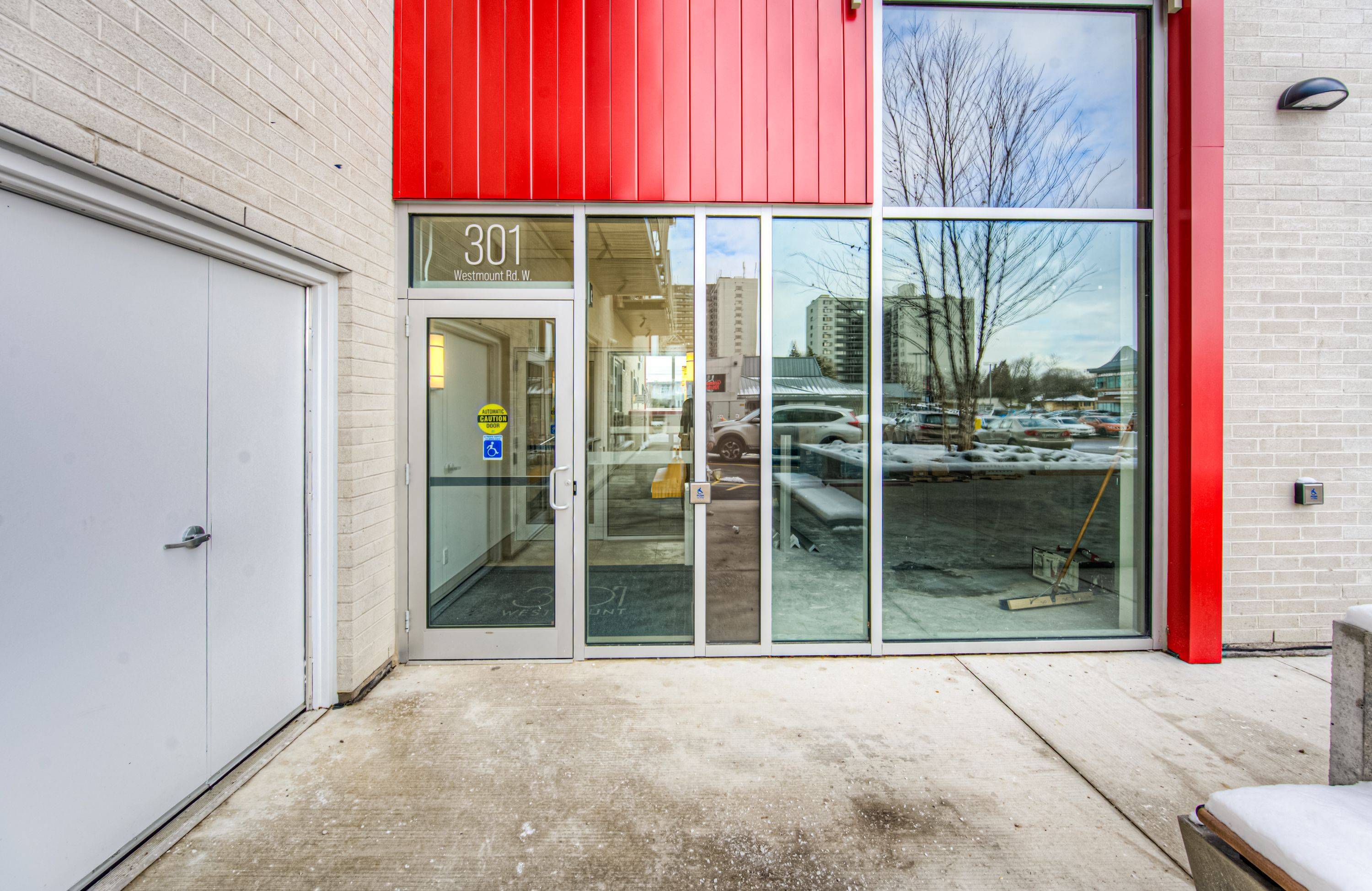 Kitchener, ON N2M 5M9,301 Westmount RD #G1
